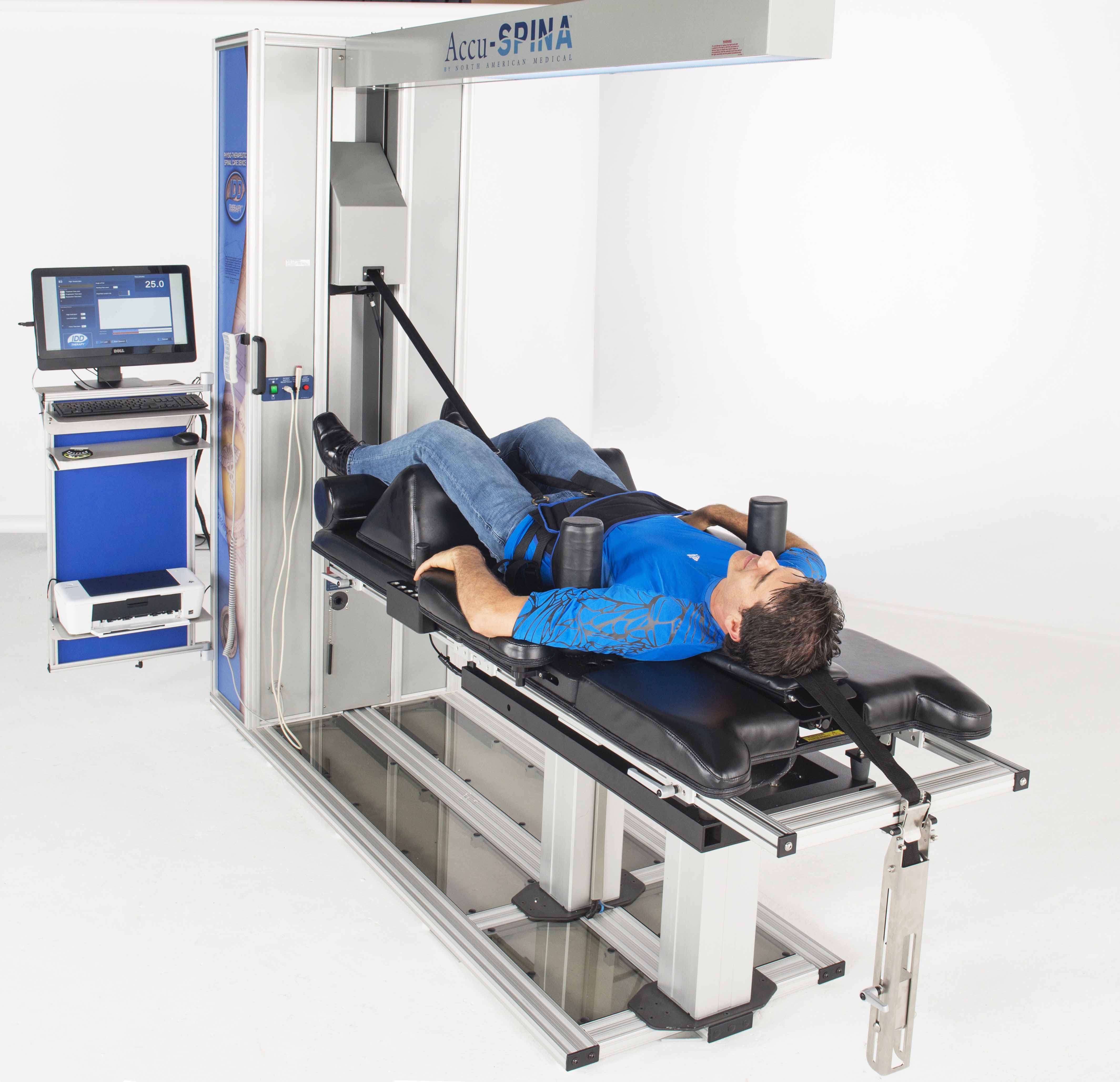Patient receiving Accu-SPINA decompression therapy